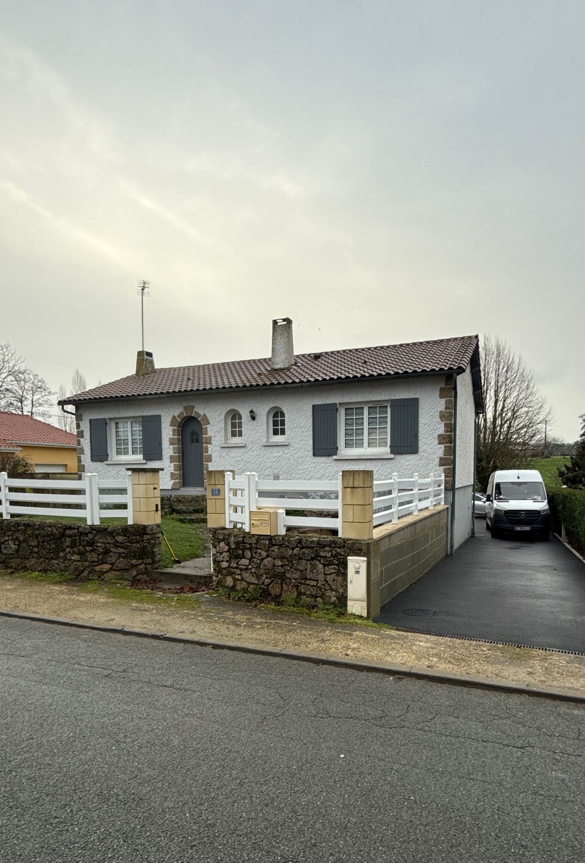 Chantier Mickaël Verron à 79700 Mauléon — avant travaux